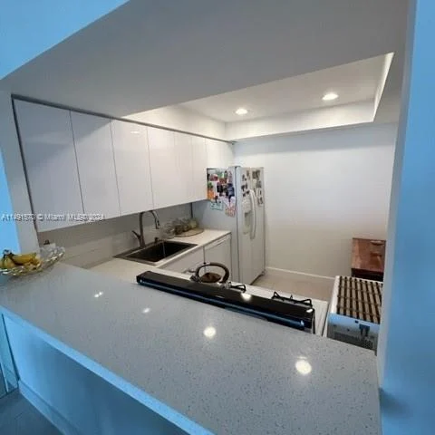 2030 S Ocean Dr # 802, Hallandale Beach FL 33009