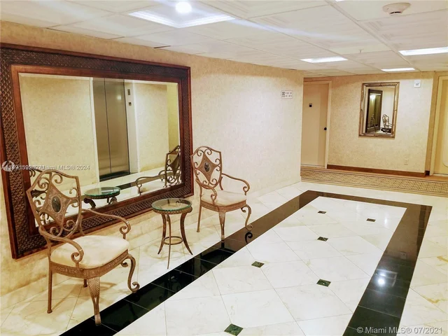 2030 S Ocean Dr # 902, Hallandale Beach FL 33009