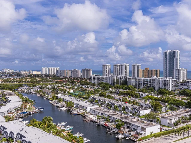 2500 Parkview Dr # 1910, Hallandale Beach FL 33009