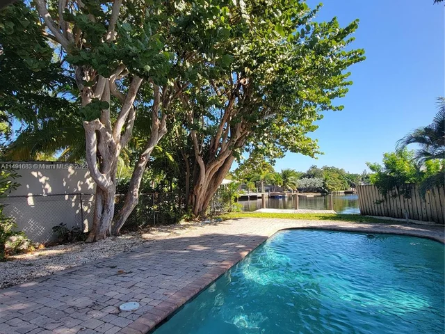 2117 Coral Gardens Dr, Wilton Manors FL 33306