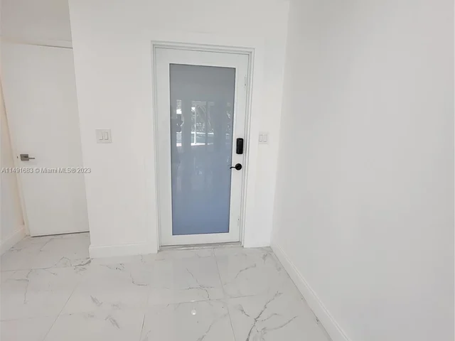 2117 Coral Gardens Dr, Wilton Manors FL 33306