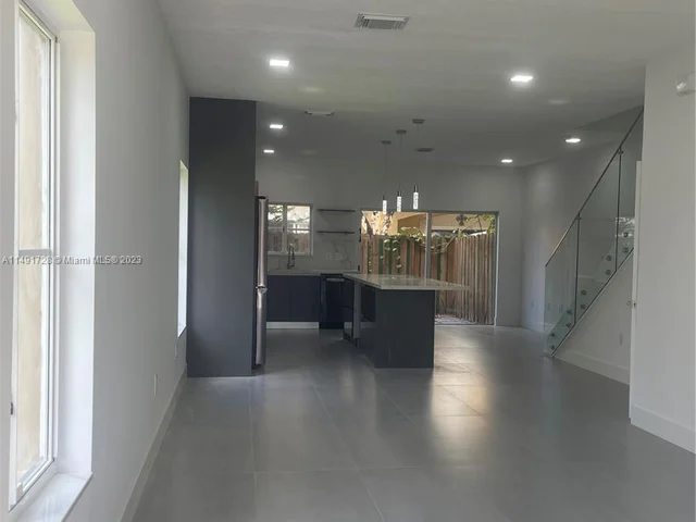 10775 NW 83rd Ter # 28, Doral FL 33178