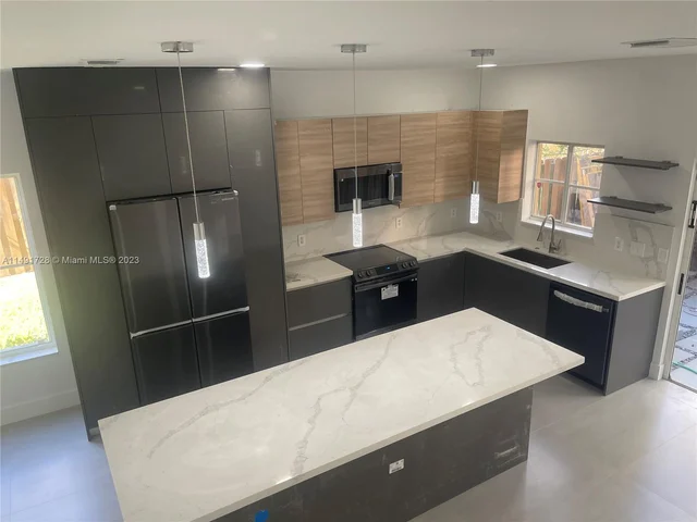 10775 NW 83rd Ter # 28, Doral FL 33178