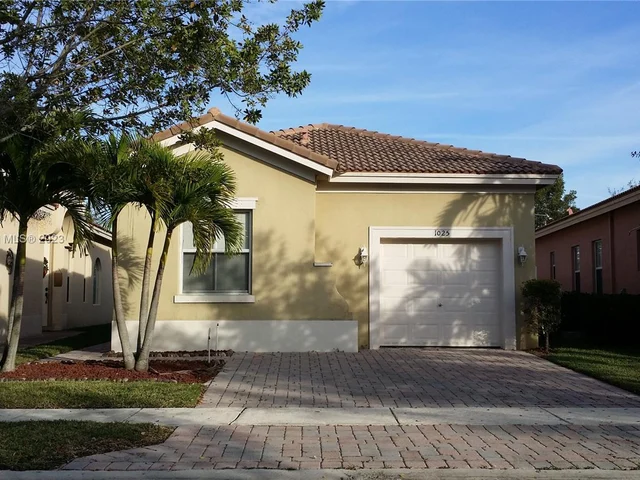 1025 NE 37th Pl # 0, Homestead FL 33033