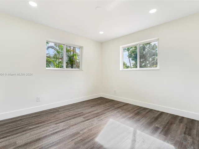 3254 Lincoln St, Hollywood FL 33021