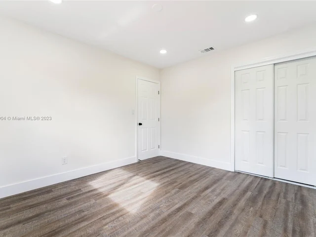 3254 Lincoln St, Hollywood FL 33021