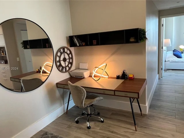 501 NE 31st St # 1201, Miami FL 33137