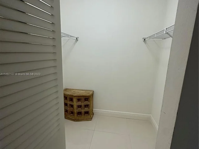 20335 W Country Club Dr # 1701, Aventura FL 33180