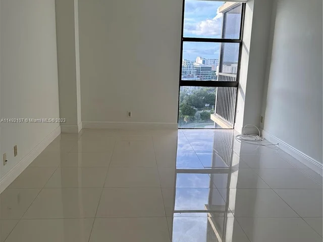 20335 W Country Club Dr # 1701, Aventura FL 33180