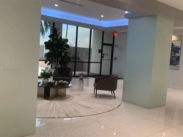 20335 W Country Club Dr # 1701, Aventura FL 33180