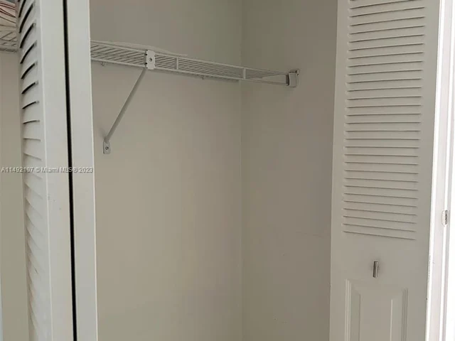 20335 W Country Club Dr # 1701, Aventura FL 33180