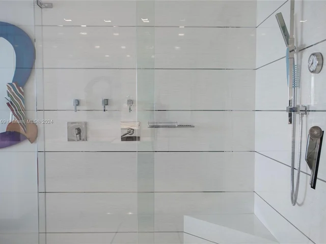 400 S Pointe Dr # 1501, Miami Beach FL 33139