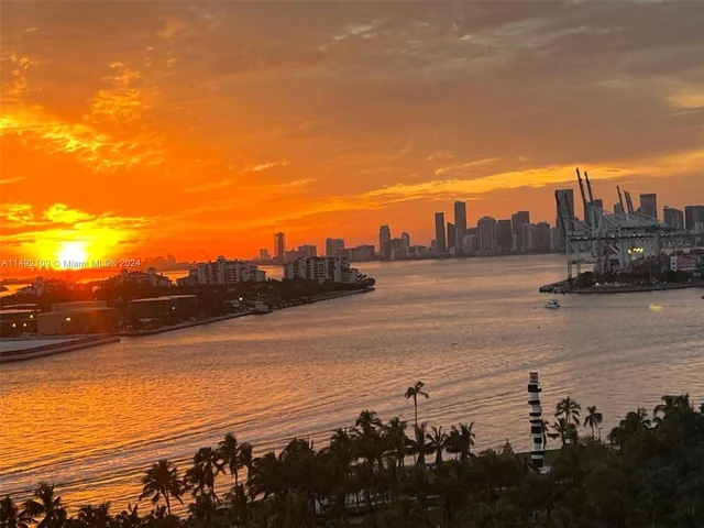 400 S Pointe Dr # 1501, Miami Beach FL 33139