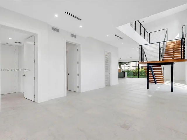 1777 SW 22nd Ter, Miami FL 33145