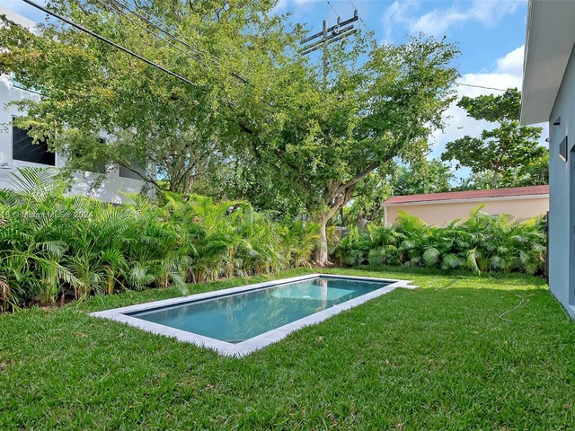 1777 SW 22nd Ter, Miami FL 33145