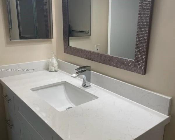 6865 Huntington Ln # 307, Delray Beach FL 33446