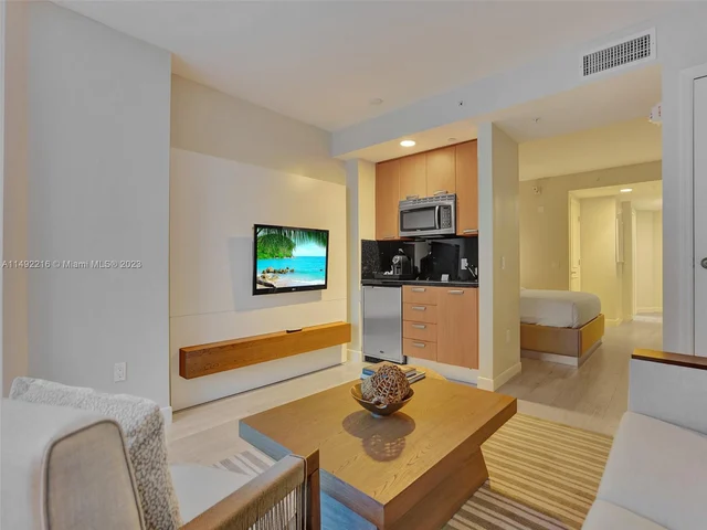 505 N Fort Lauderdale Beach Blvd # 1404, Fort Lauderdale FL 33304