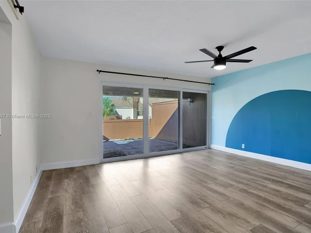 863 NW 81st Ter # 5, Plantation FL 33324