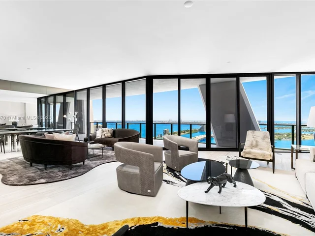 1000 Biscayne Blvd # 3702, Miami FL 33132