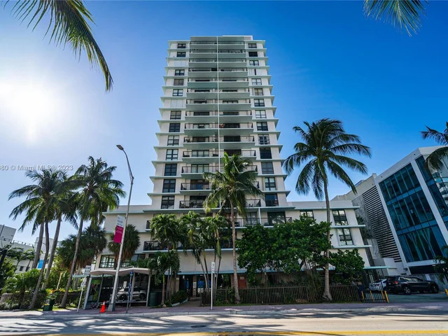 1800 Collins Ave # 12A, Miami Beach FL 33139