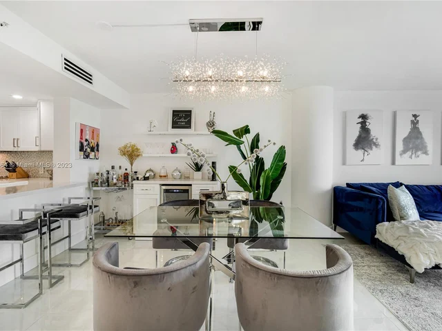 2101 Brickell Ave # 2201, Miami FL 33129