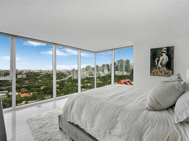 2101 Brickell Ave # 2201, Miami FL 33129