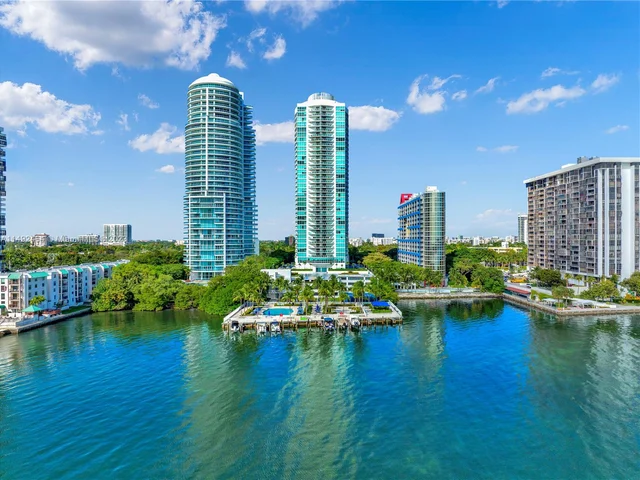 2101 Brickell Ave # 2201, Miami FL 33129