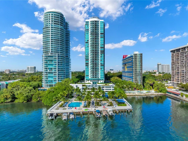 2101 Brickell Ave # 2201, Miami FL 33129