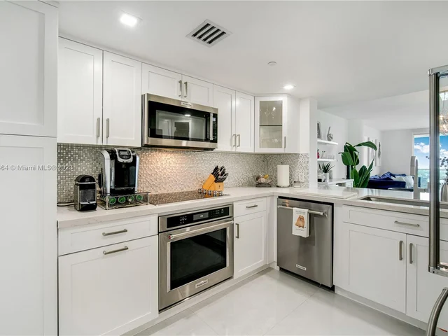 2101 Brickell Ave # 2201, Miami FL 33129