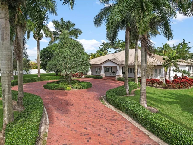 24351 SW 140th Ave, Homestead FL 33032