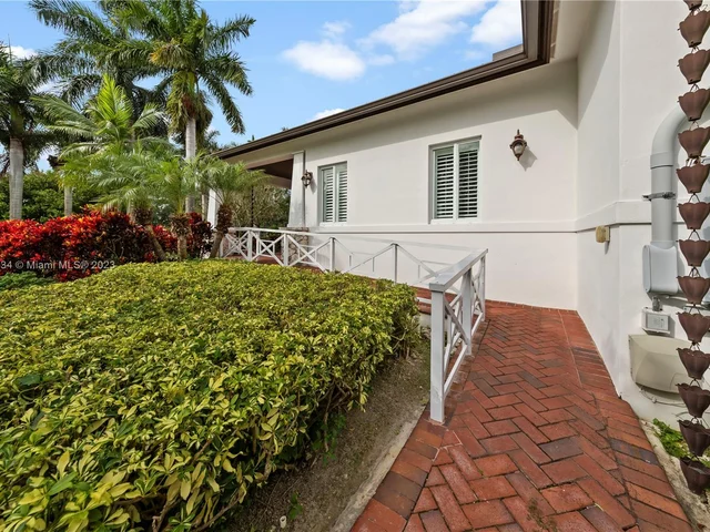 24351 SW 140th Ave, Homestead FL 33032