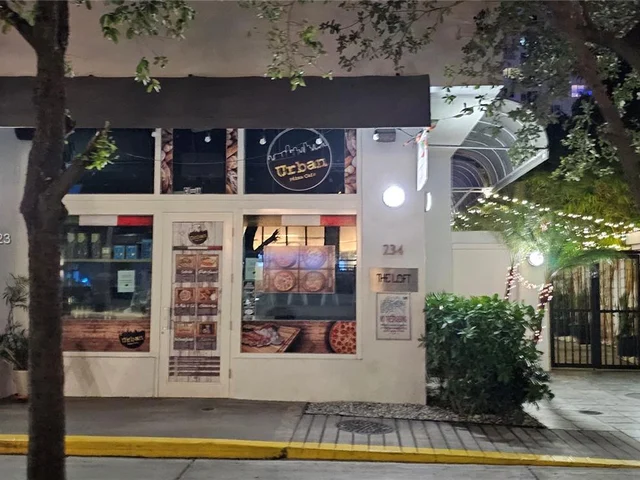 253 NE 2nd St # 618, Miami FL 33132