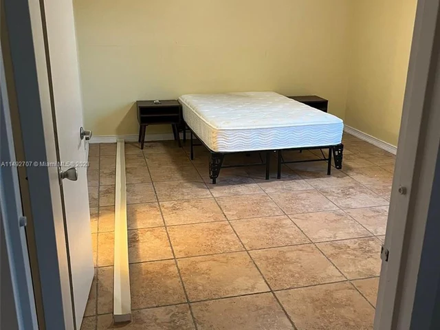 8421 Lagos De Campo Blvd # 202T, Tamarac FL 33321