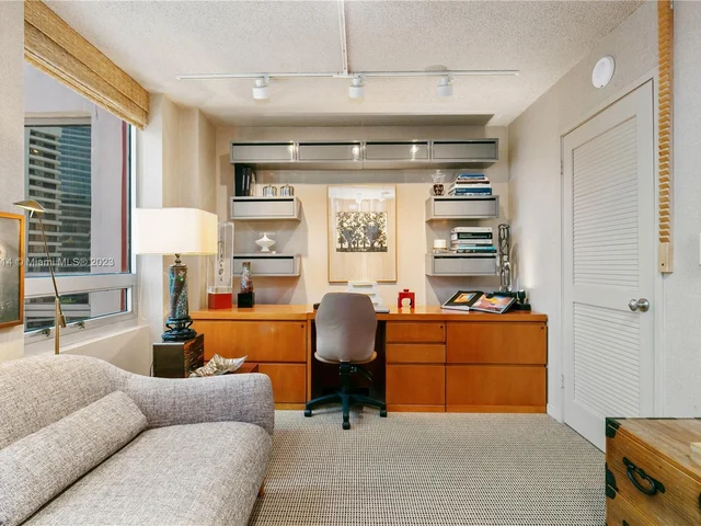 1541 Brickell Ave # C1506, Miami FL 33129