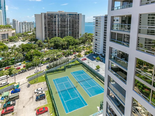 1541 Brickell Ave # C1506, Miami FL 33129