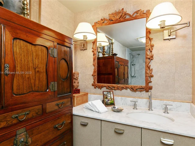 1541 Brickell Ave # C1506, Miami FL 33129