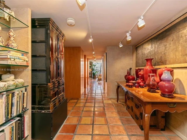 1541 Brickell Ave # C1506, Miami FL 33129