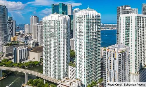 41 SE 5th St # 1517, Miami FL 33131