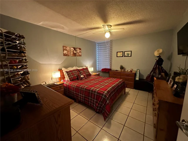 502 NW 87th Ave # 110, Miami FL 33172