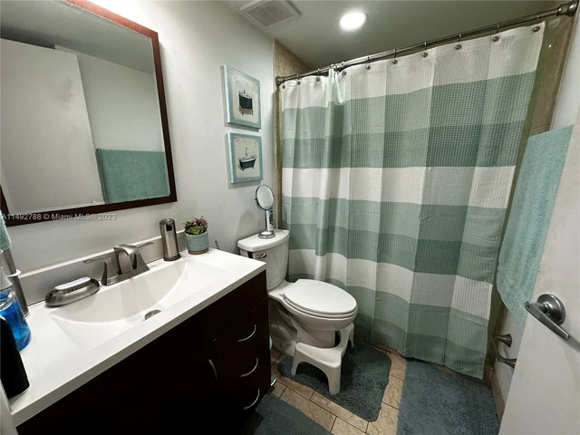 502 NW 87th Ave # 110, Miami FL 33172