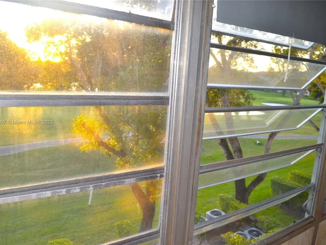 400 SW 134th Way # 308F, Pembroke Pines FL 33027