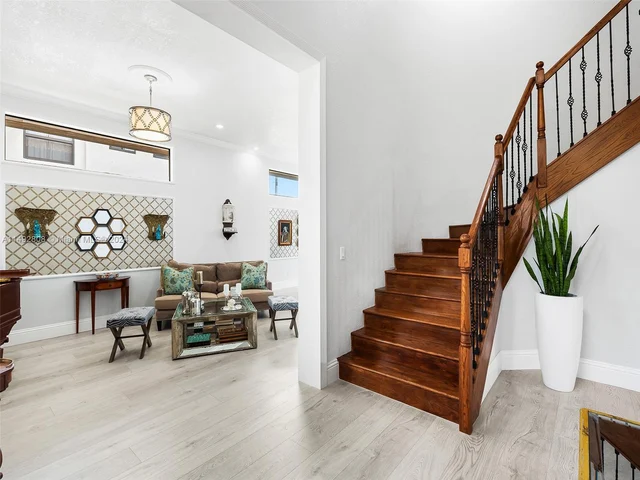 10650 Paris St, Cooper City FL 33026