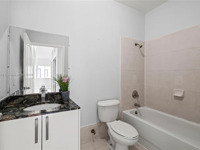 13256 Old Biscayne Dr # 706, Homestead FL 33181