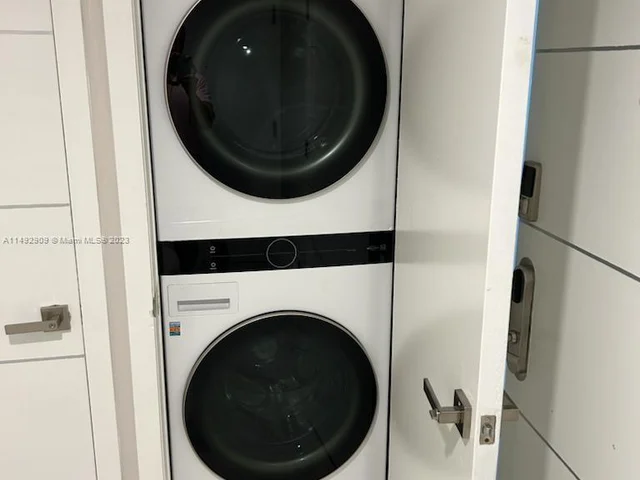 17315 Collins Ave # 555, Sunny Isles Beach FL 33160