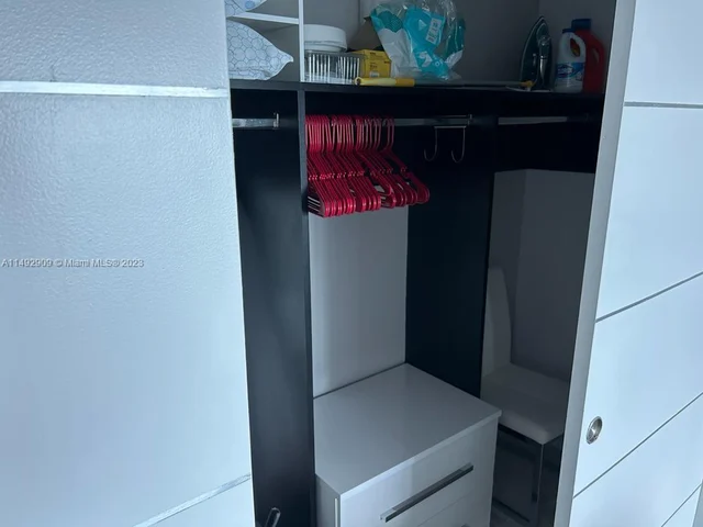 17315 Collins Ave # 555, Sunny Isles Beach FL 33160