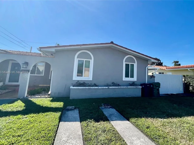 9702 SW 37 Terrace # 9702, Miami FL 33165