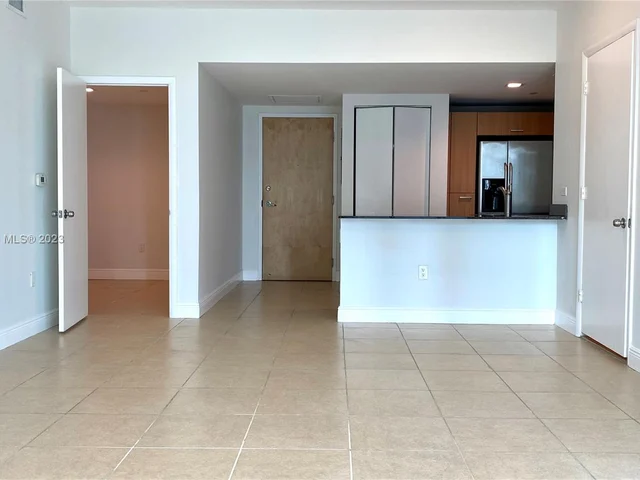 350 S Miami Ave # 1904, Miami FL 33130