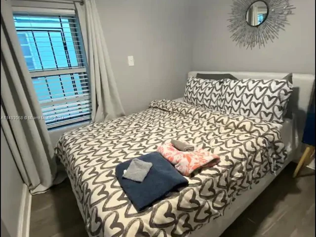 1553 NW 62nd Ter, Miami FL 33147