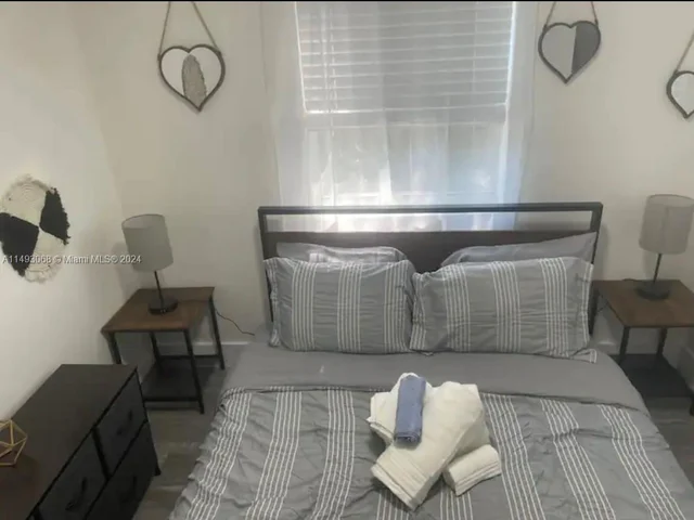 1553 NW 62nd Ter, Miami FL 33147