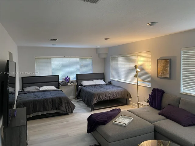 2740 SW 13th St, Miami FL 33145